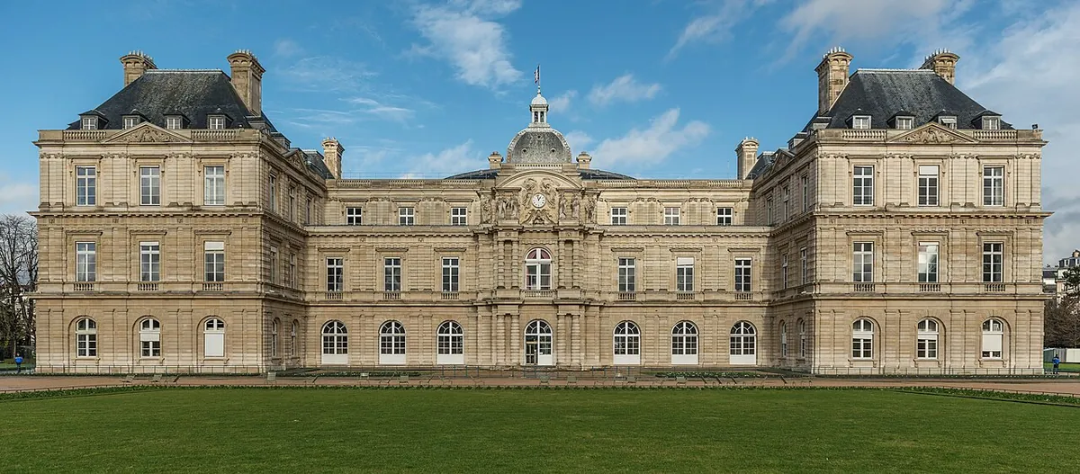 Façade sud du palais du Luxembourg à Paris